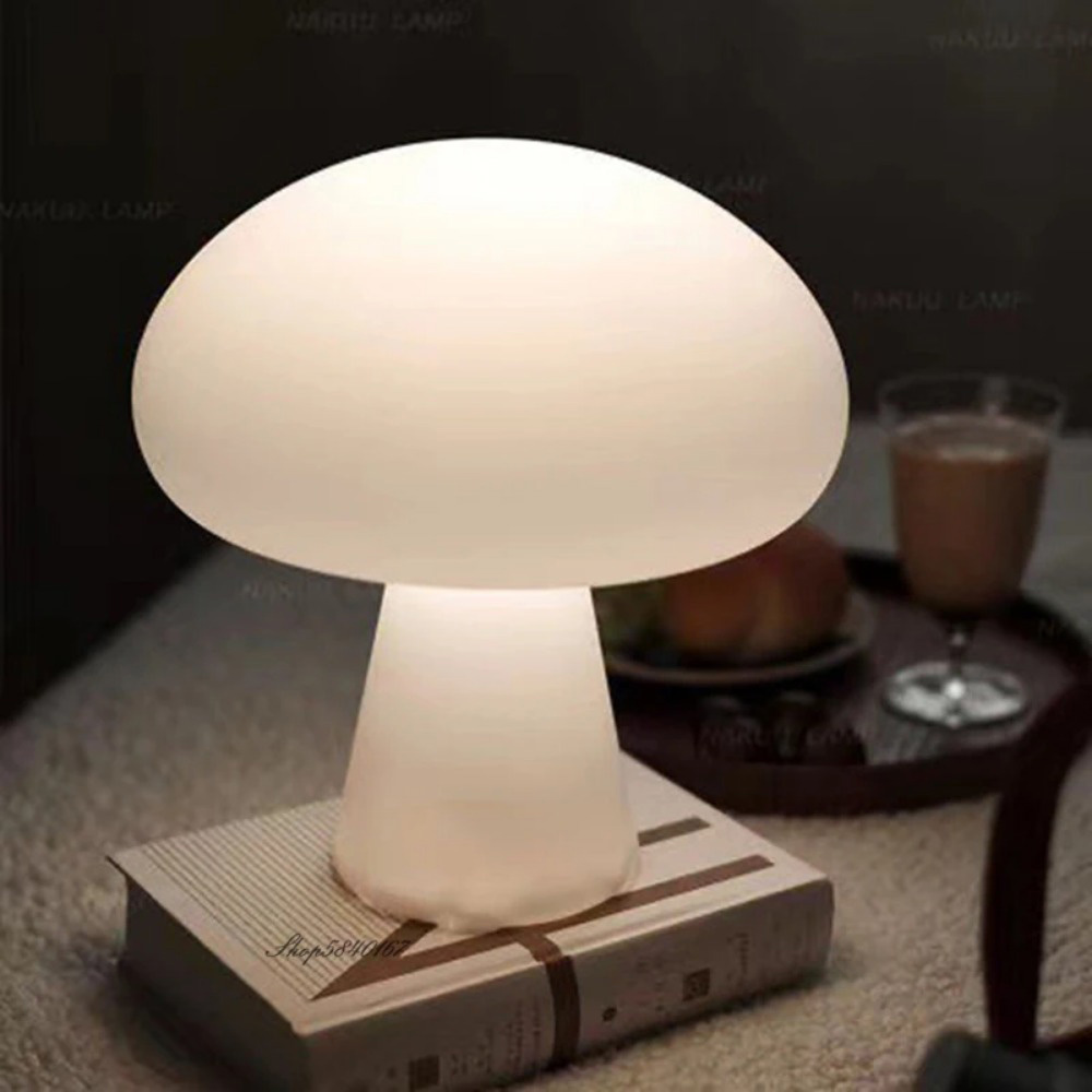 Pilzförmige LED-Tischlampe Stu – Mushroom Table Lamp Bewertung und Preis